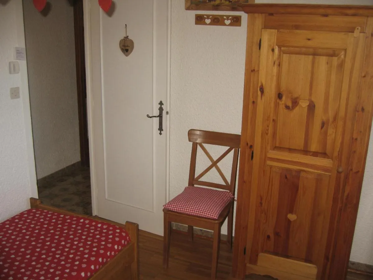 2 Alpes-Locations Appartement 5 Personnes Les Deux Alpes 0*,  France